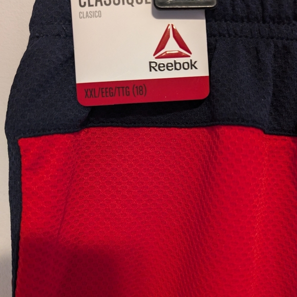 Teens Short - Picture 2 of 3